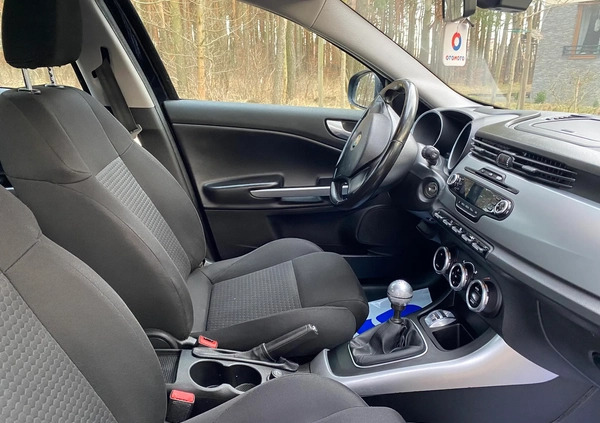 Alfa Romeo Giulietta cena 25900 przebieg: 198000, rok produkcji 2012 z Olkusz małe 326